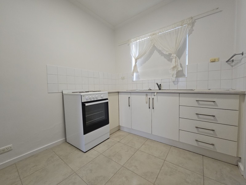 1/235 Findon Road, Findon SA 5023