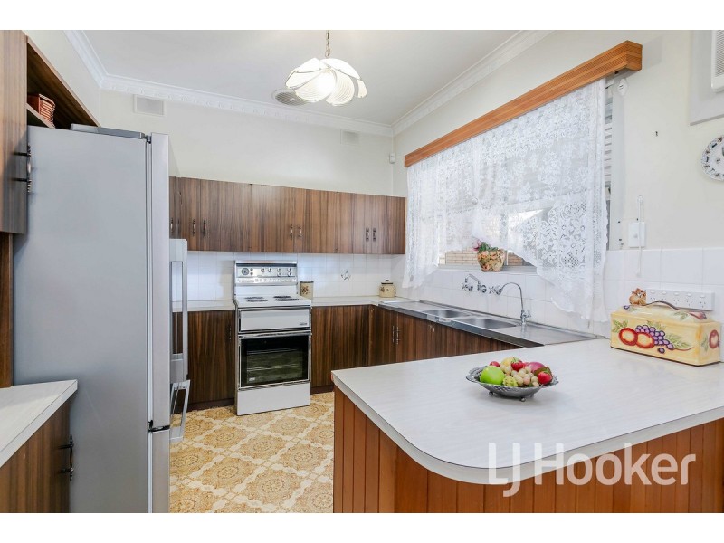 6 Adelaide Street, Athol Park SA 5012