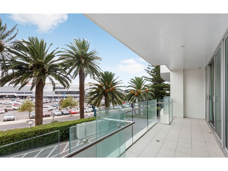 17/155 Brebner Drive, West Lakes SA 5021