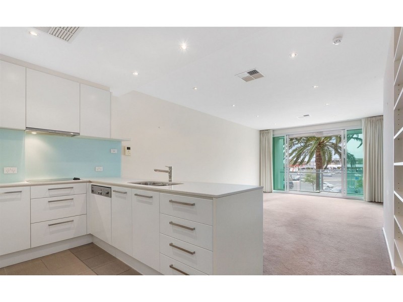 17/155 Brebner Drive, West Lakes SA 5021