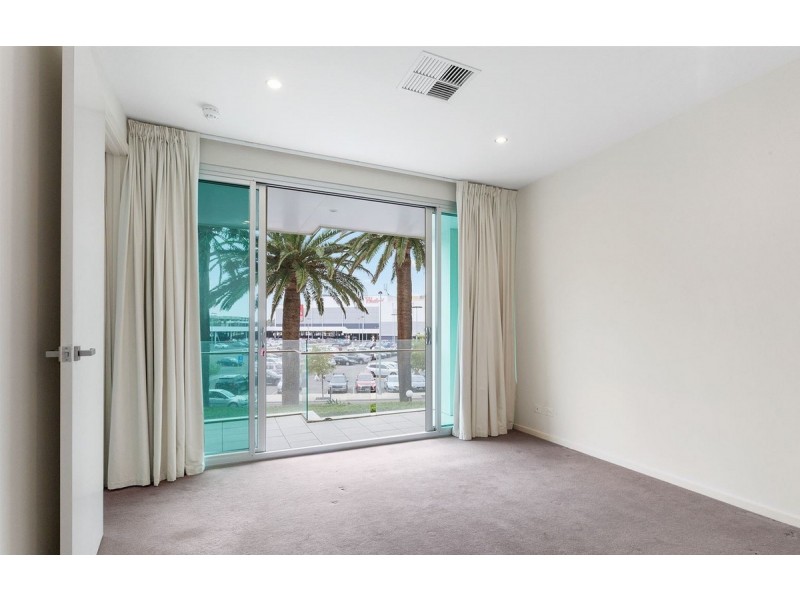 17/155 Brebner Drive, West Lakes SA 5021