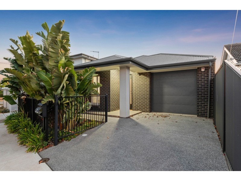 25 Swan Terrace, Semaphore South SA 5019