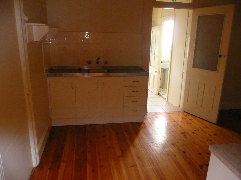 406 Seaview Road, Henley Beach SA 5022