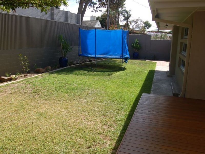17 Shirley Crescent, West Beach SA 5024
