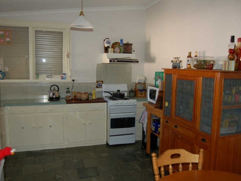 27 Jervois St, Torrensville SA 5031