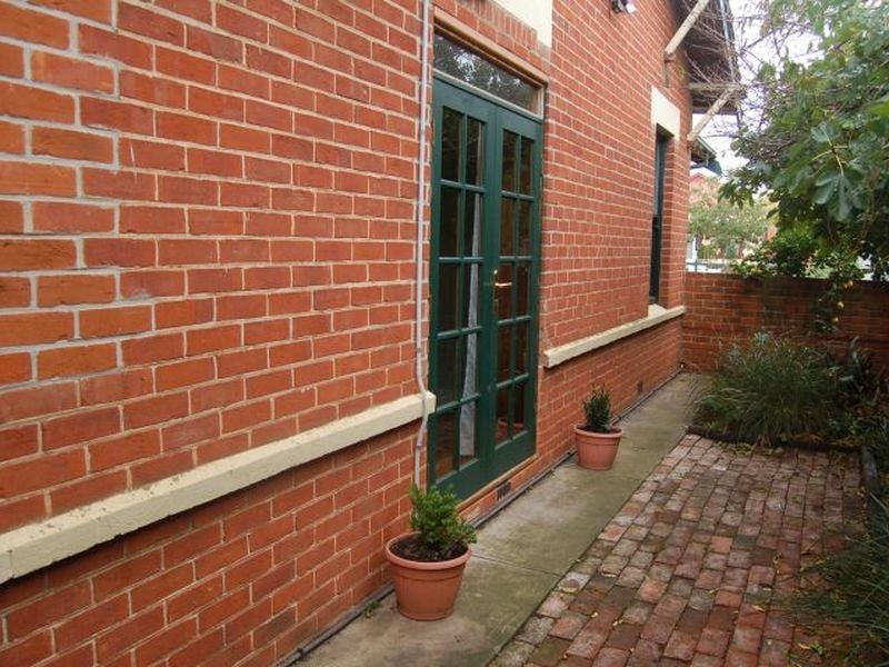 18 Ebor Avenue, Mile End SA 5031