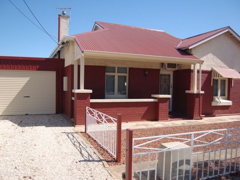 8 Bennett St, Hilton SA 5033