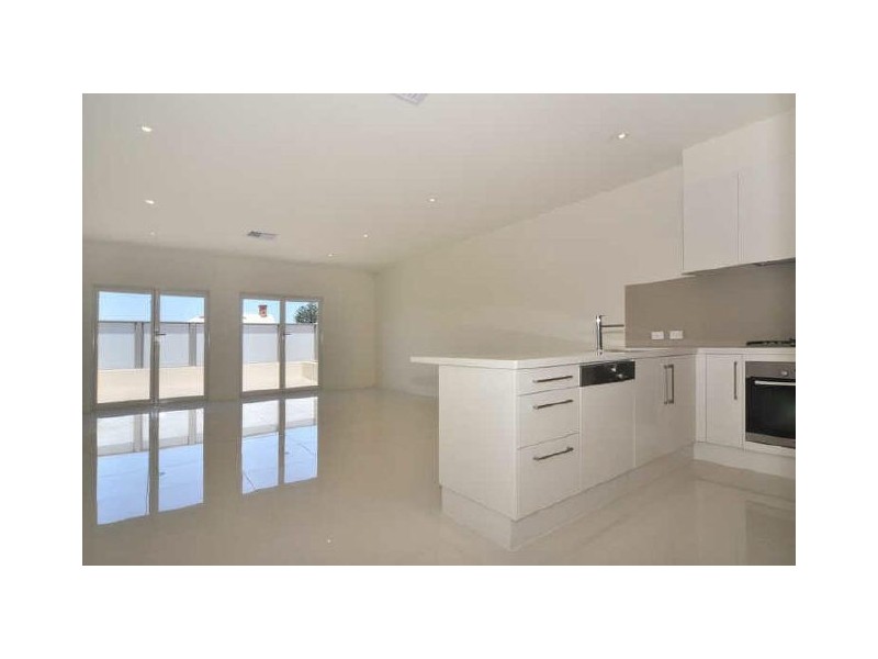 2/51 Jetty Road, Brighton SA 5048