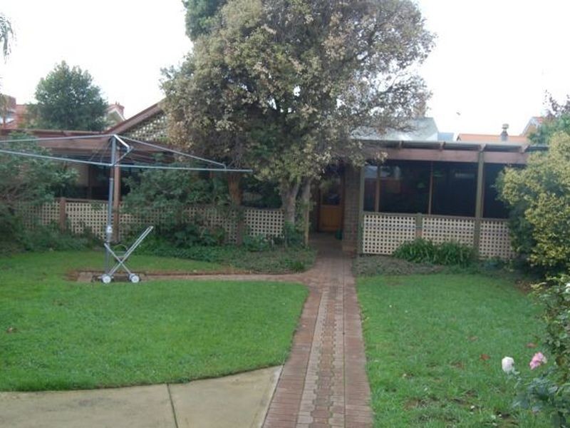 16 Whaddon Road, Brooklyn Park SA 5032