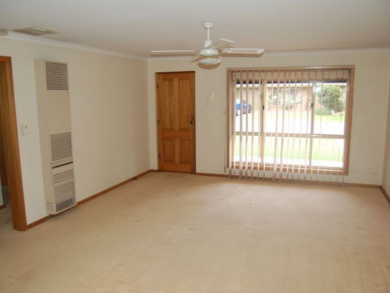 2/14 Iris Court, Grange SA 5022