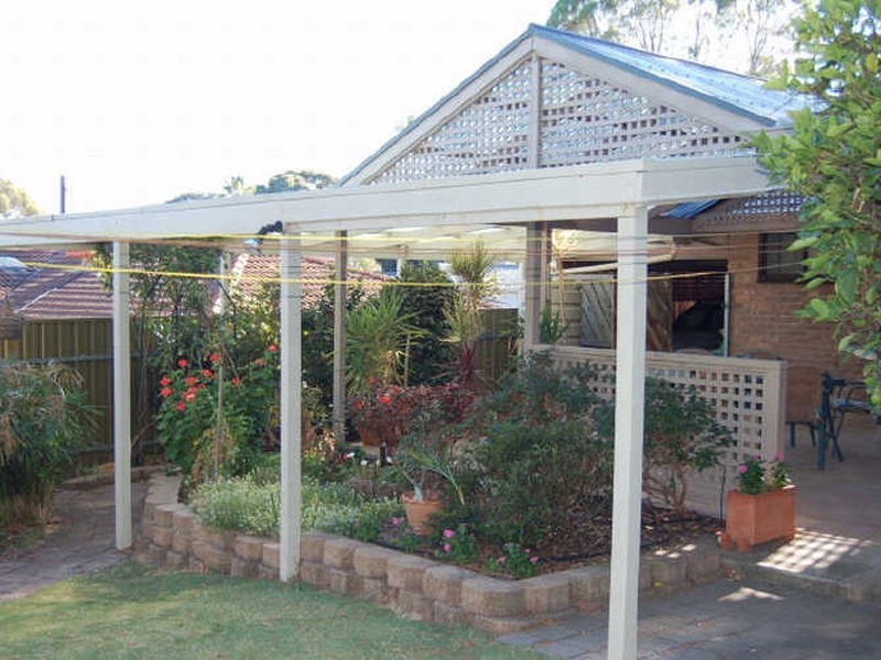 26 Pine Drive, Aberfoyle Park SA 5159