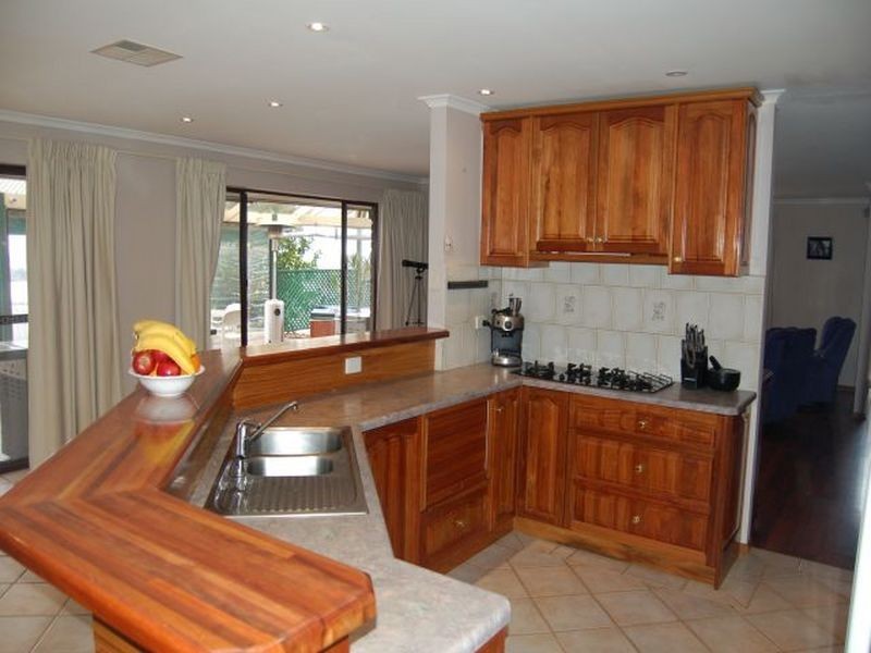 Aberfoyle Park SA 5159