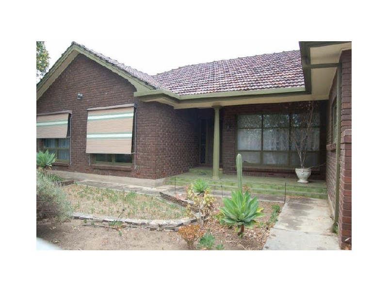 2A The Grove, Woodville SA 5011