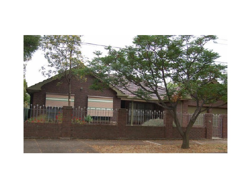 2A The Grove, Woodville SA 5011