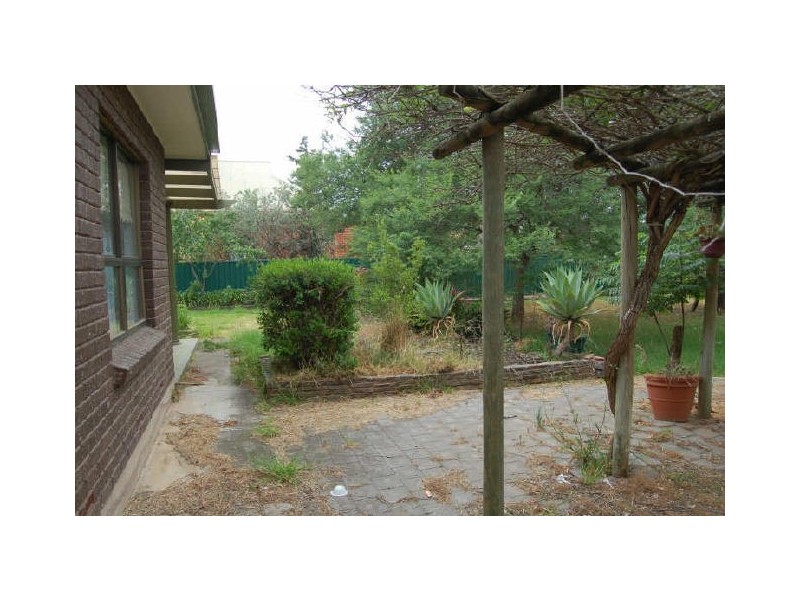 2A The Grove, Woodville SA 5011