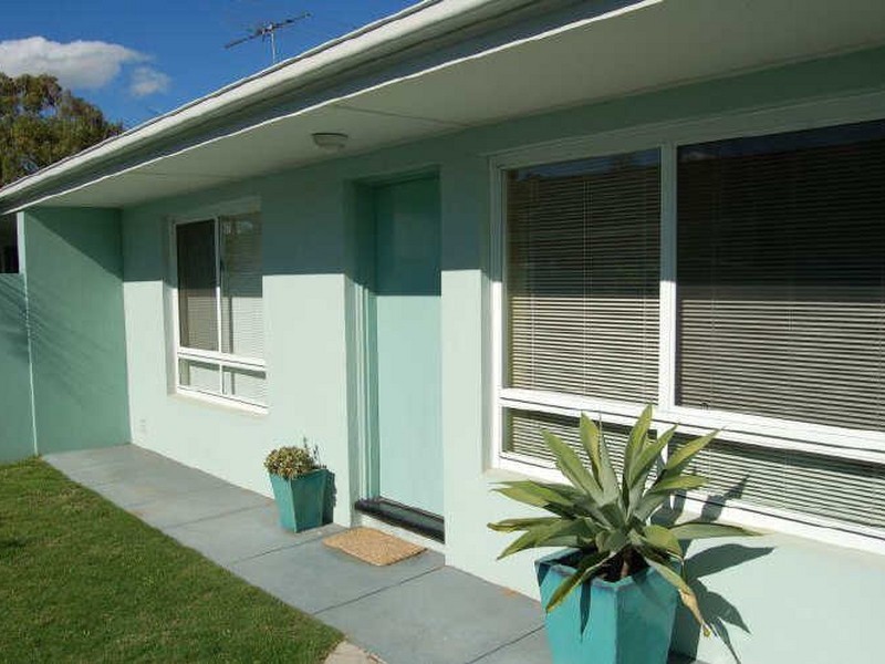 1/114 Military Road, Henley Beach South SA 5022