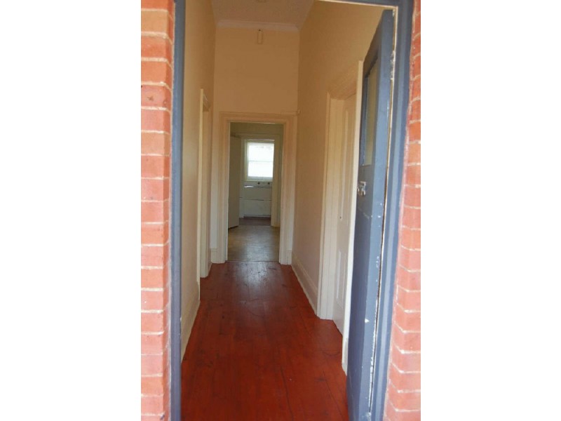 2 Bond Street, West Hindmarsh SA 5007