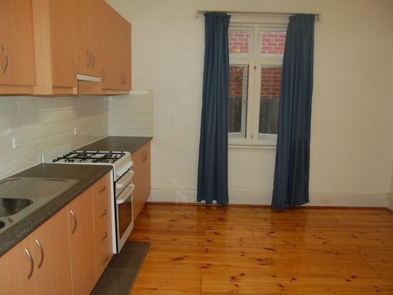 52 Addison Rd, Black Forest SA 5035