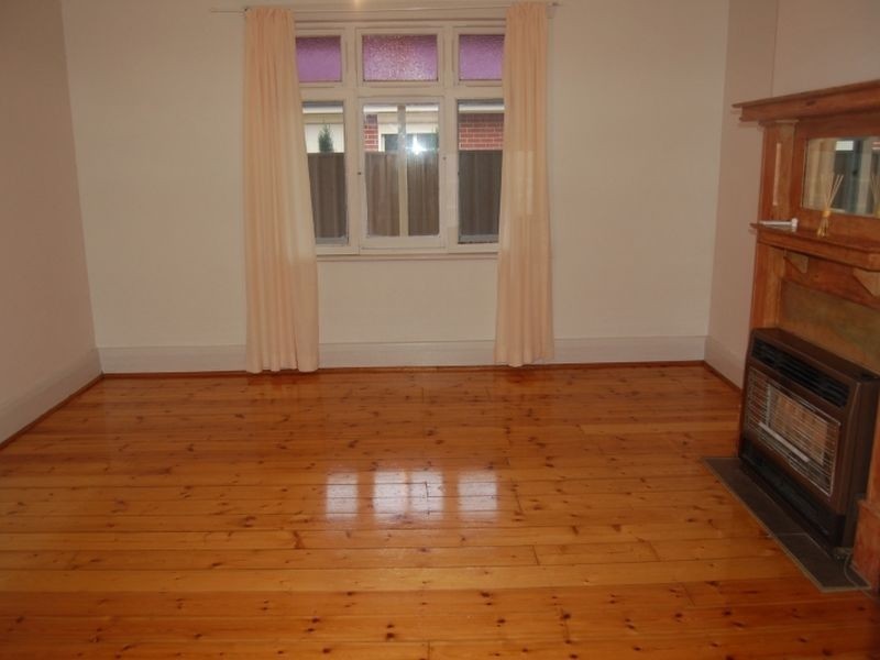 52 Addison Rd, Black Forest SA 5035