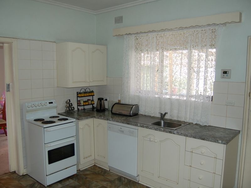 349 Sir Donald Bradman Drive, Brooklyn Park SA 5032
