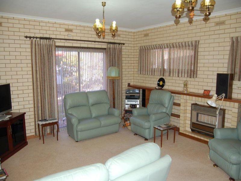 9 Francis Avenue, Broadview SA 5083