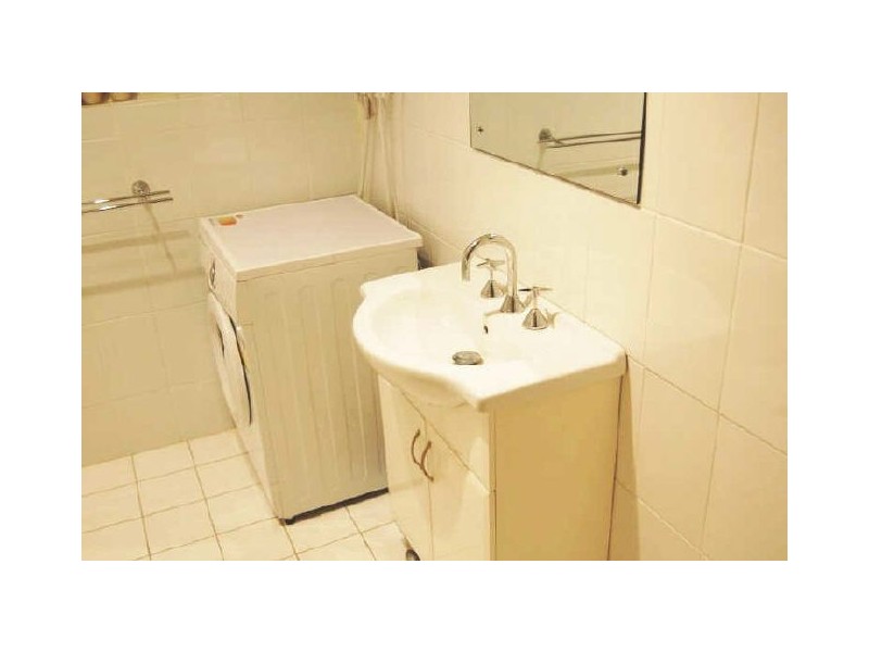 2/2b McDonnell Ave, West Hindmarsh SA 5007