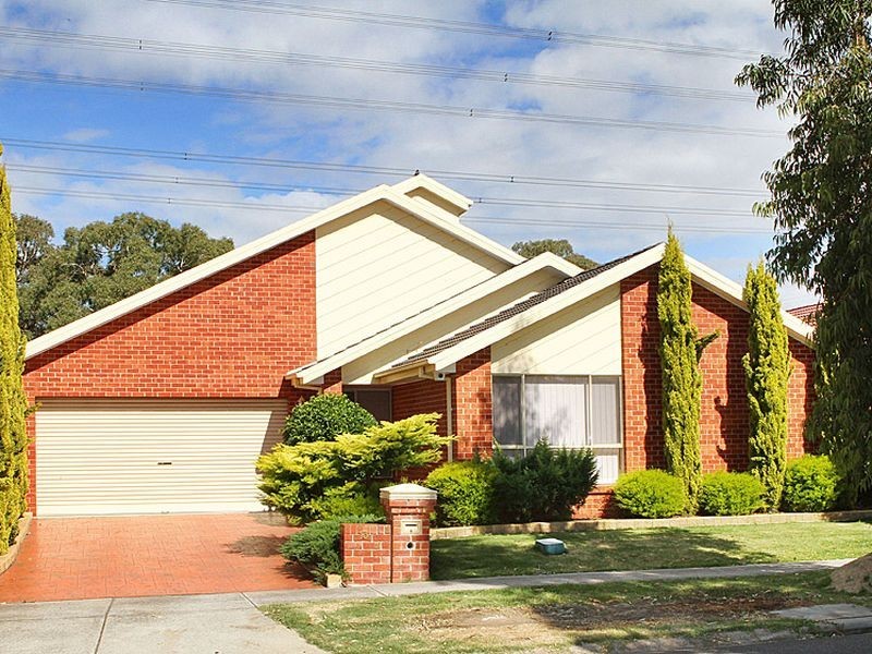 13 St Claire Avenue, South Morang VIC 3752