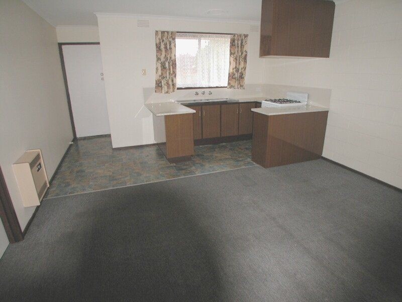 2/17 French Street, Thomastown VIC 3074