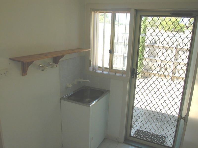 2/16 Caroll Crescent, Mill Park VIC 3082