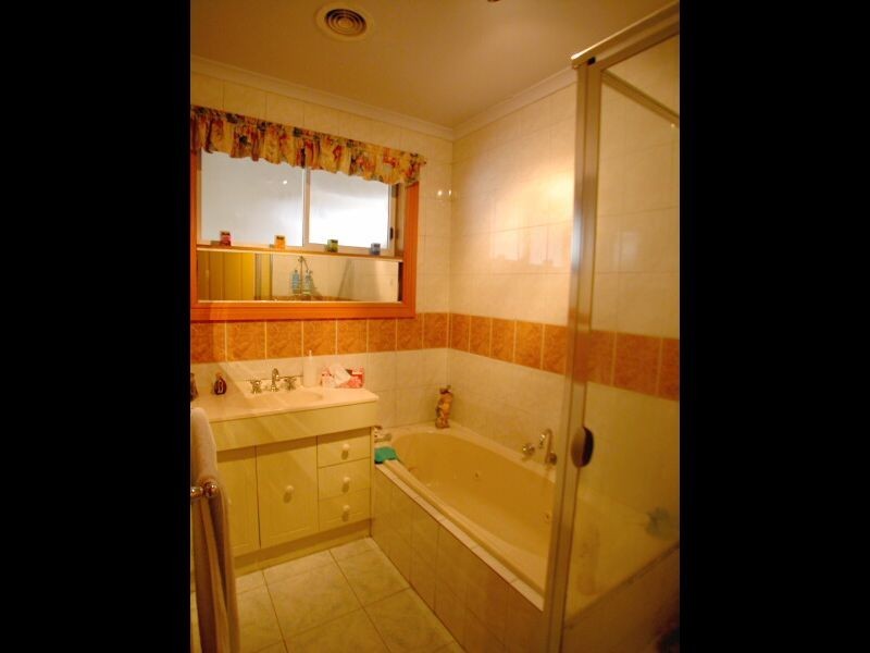 14 Oulton Street, Fawkner VIC 3060