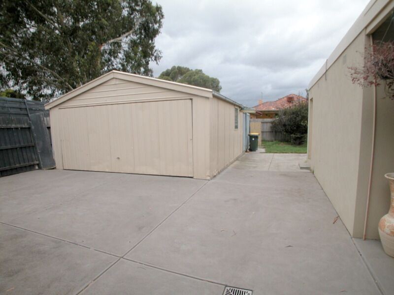 14 Oulton Street, Fawkner VIC 3060