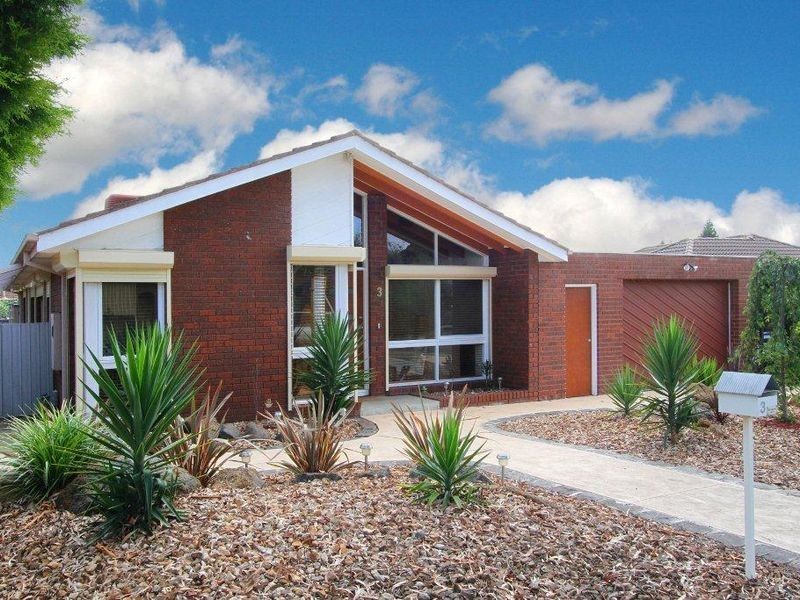 3 Fraser Close, Mill Park VIC 3082