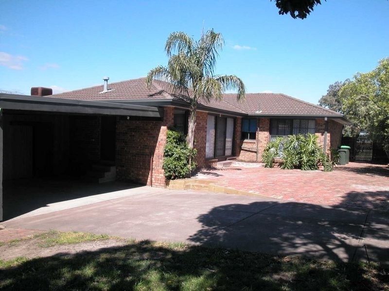 6 Mockridge Drive, Mill Park VIC 3082