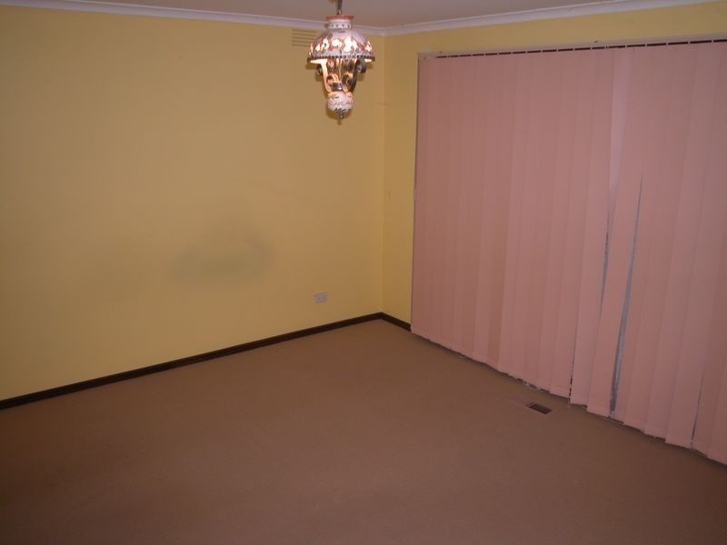 10 Rosehill Court, Mill Park VIC 3082