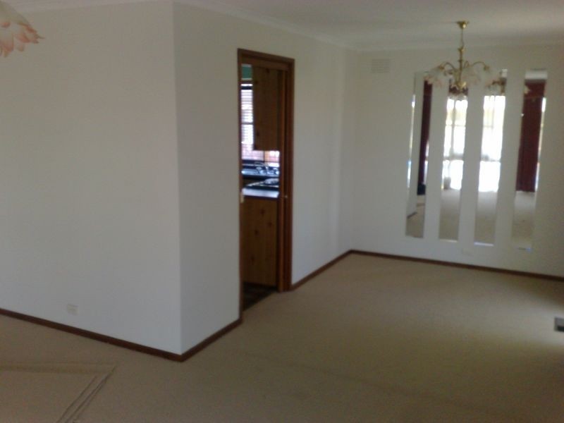 2 Devit Court, Mill Park VIC 3082