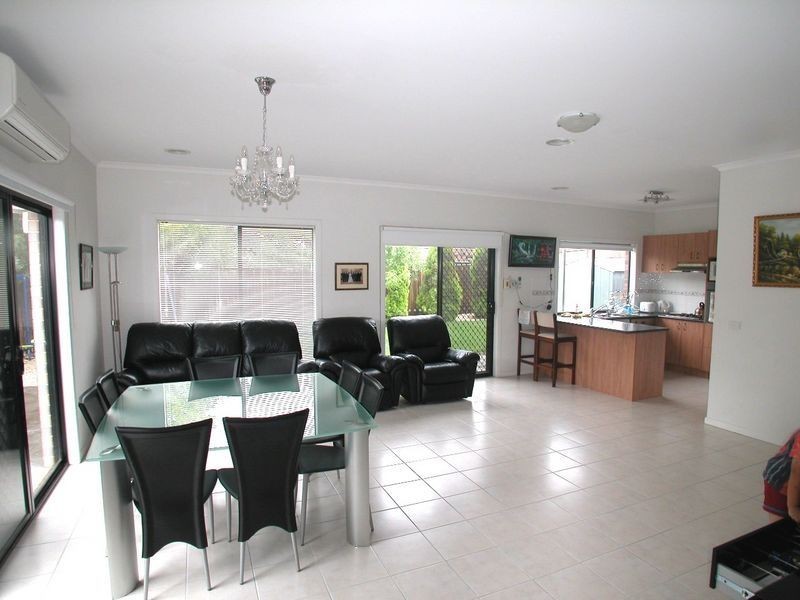 11 Junor Court, South Morang VIC 3752