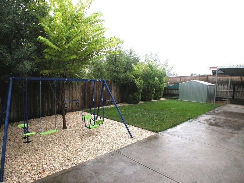 11 Junor Court, South Morang VIC 3752