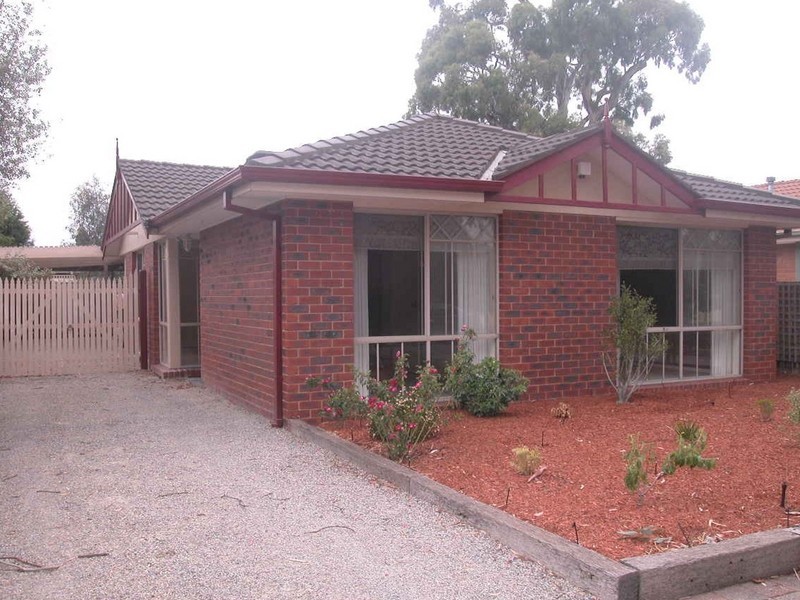 10 Border Drive, Mill Park VIC 3082