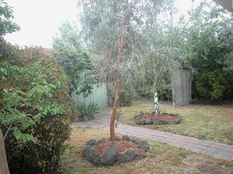 10 Border Drive, Mill Park VIC 3082