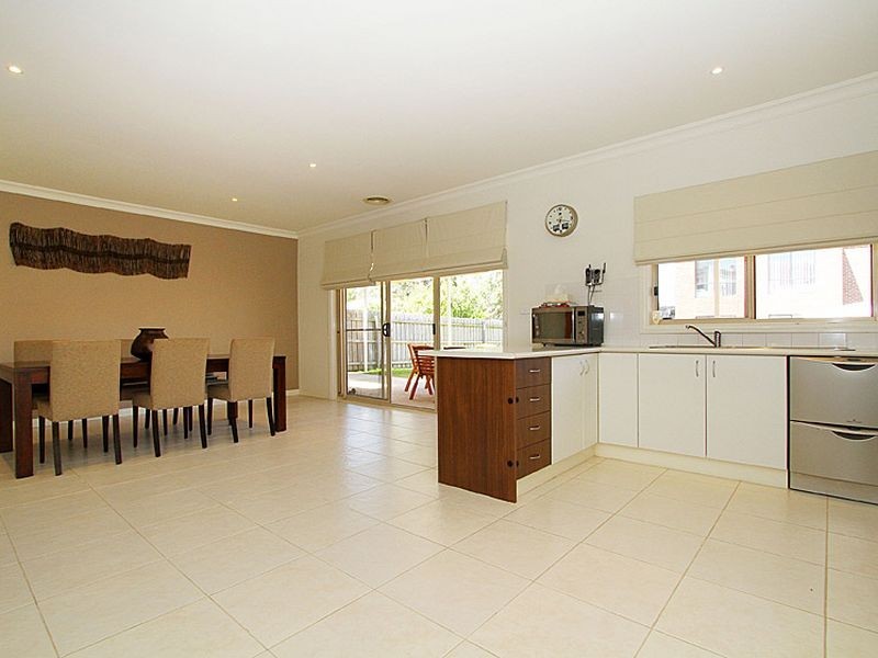 48 Stafford Road, South Morang VIC 3752