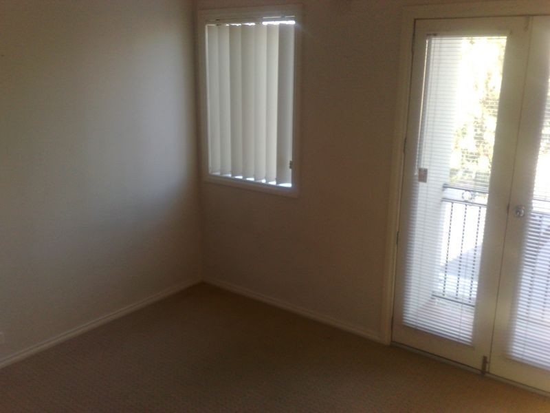 13 Poppy Drive, South Morang VIC 3752