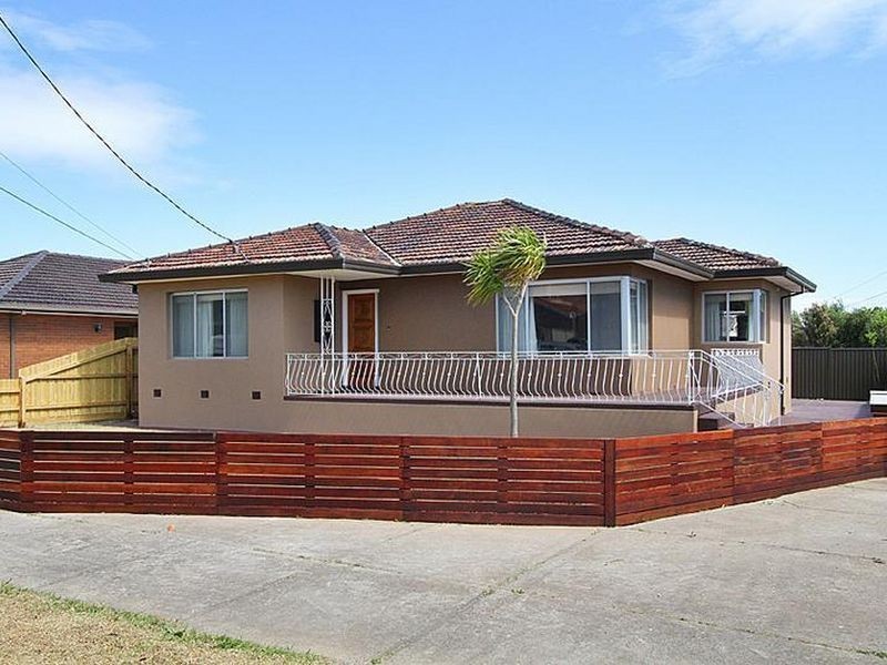 11 Nutwood Street, Reservoir VIC 3073