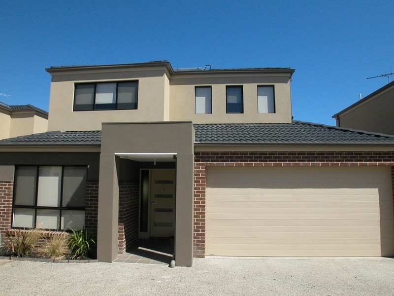 9/13 Viewgrand Blvd, Epping VIC 3076