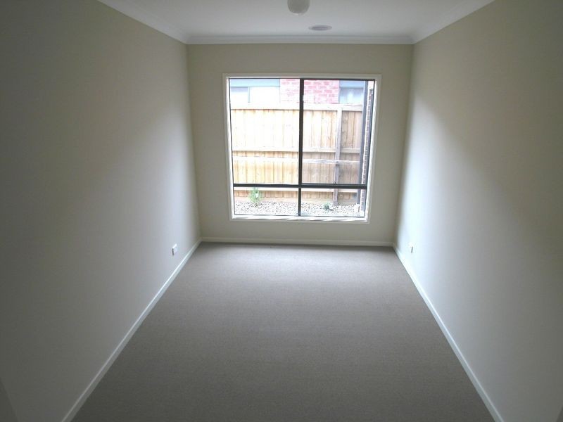 111 Vincent Avenue, South Morang VIC 3752