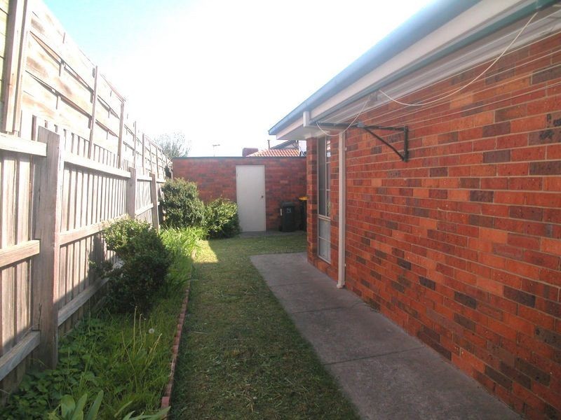1/14 Stillman Drive, Mill Park VIC 3082