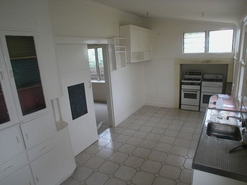 116 Rossmoyne Street, Thornbury VIC 3071