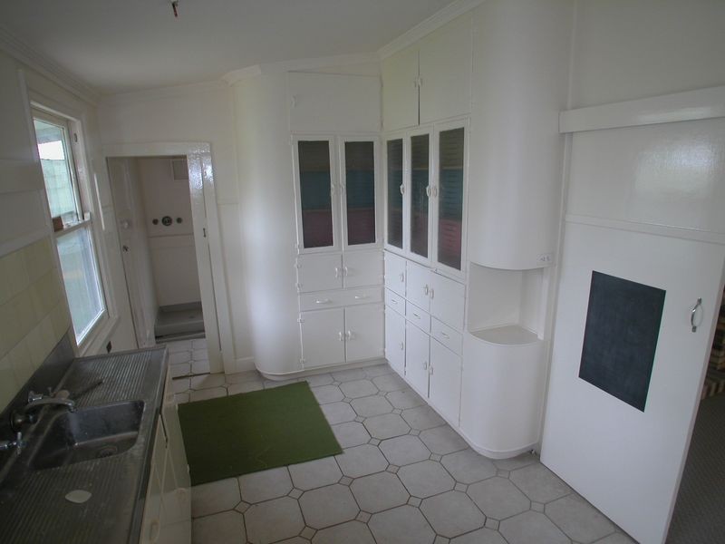 116 Rossmoyne Street, Thornbury VIC 3071