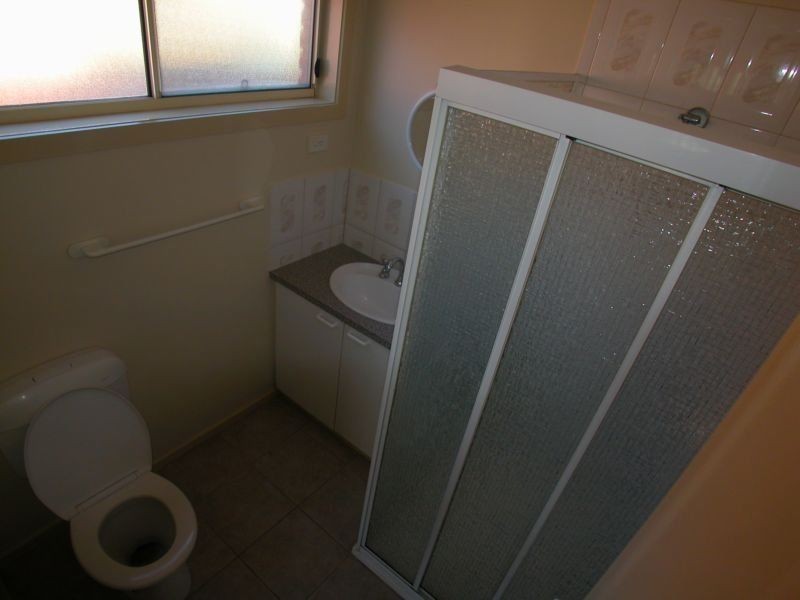 122 Manning Clarke Road, Mill Park VIC 3082