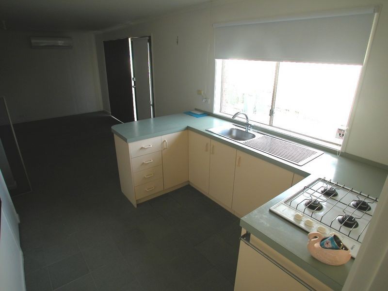 44 Carbon Crescent, Mill Park VIC 3082