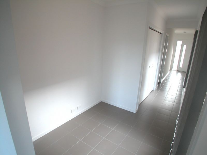 8 Antigua Walk, Epping VIC 3076